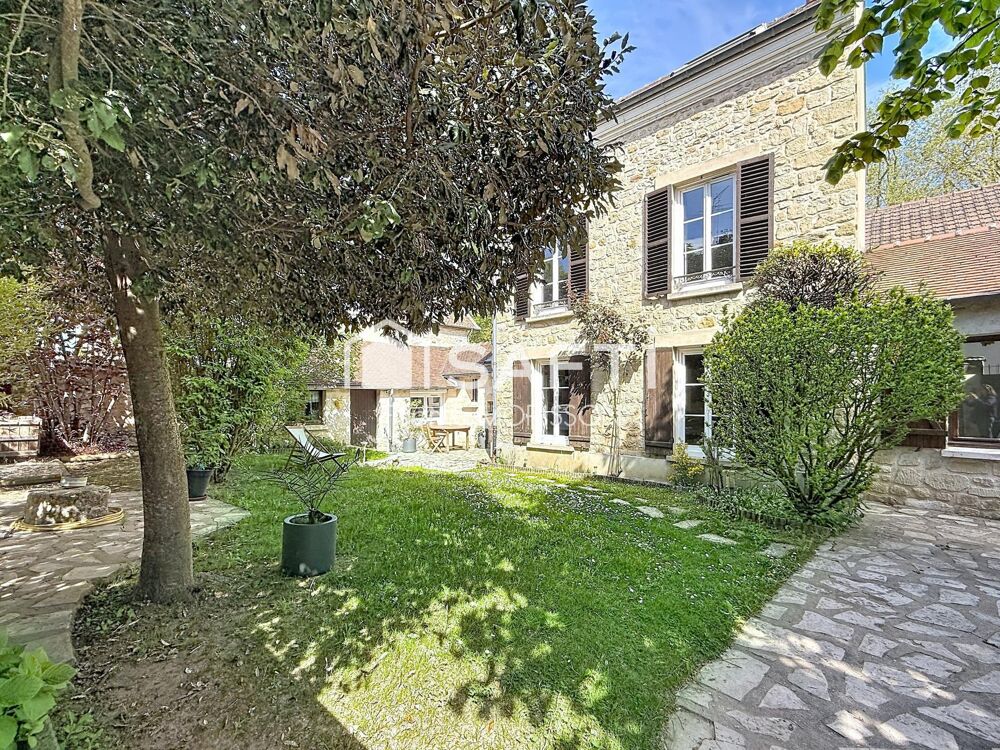Vente Maison Maison en pierre de 133 m² habitables avec dépendance Vaureal