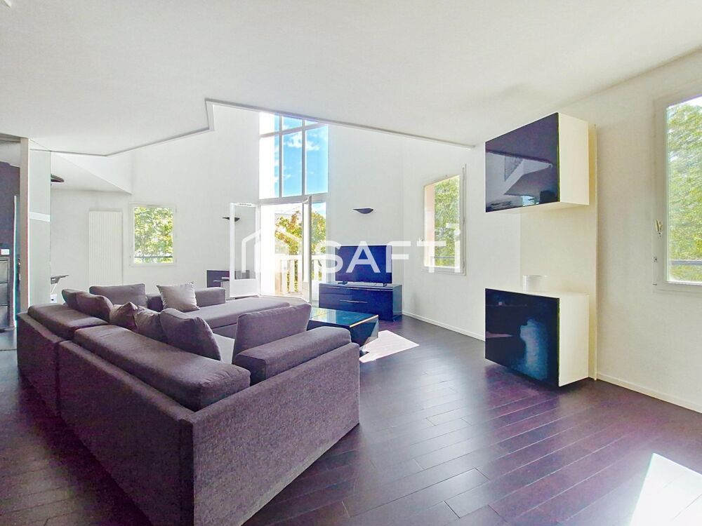 Vente Appartement Le privilège des derniers étages pour ce duplex, la proximité de toutes les commodités Rosny-sous-bois