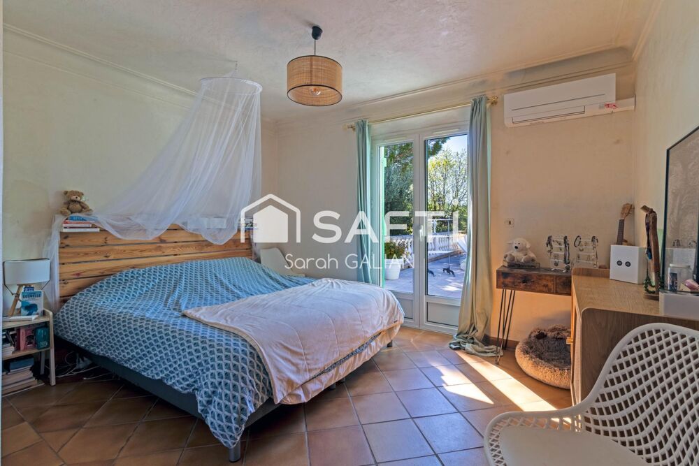 � vendre  Maison Roquebrune-sur-Argens (83520)