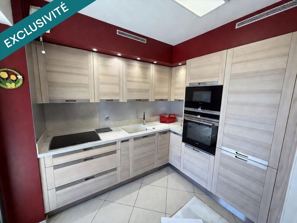Vente Appartement Saint-Raphaël – Superbe 2P dernier étage – Terrasse 21 m² plein sud – Résidence standing piscine – Garage Saint-raphael