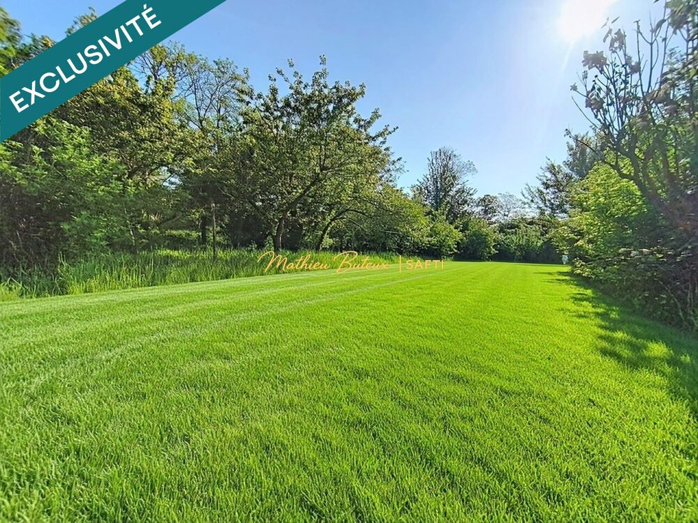 Maison rénovée avec 3300 m² de terrain à Vron