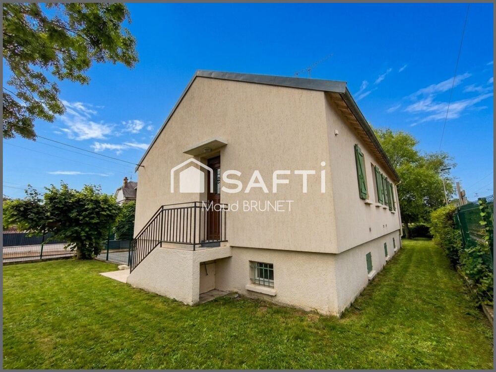 Au coeur de Bréval, maison 3 chambres, possible 5, sous-sol total