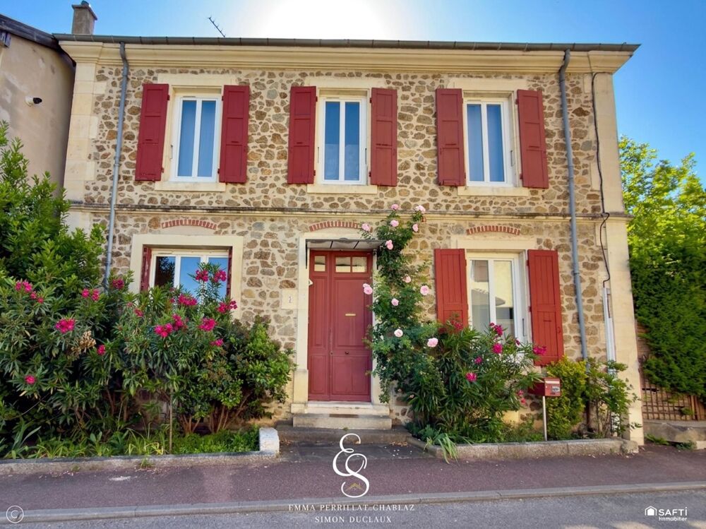 Vente Maison Charme, authenticité et grands volumes : une demeure familiale exceptionnelle à découvrir sans tarder. Saint-rambert-d'albon