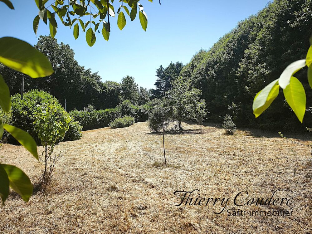 Vente Terrain Terrain constructible de 2320 m². Sarlat-la-caneda