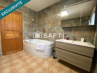  Maison � vendre 8 pi�ces 260 m�