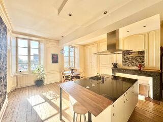  Maison � vendre 9 pi�ces 215 m�