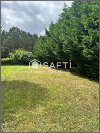  Terrain à vendre 889 m²