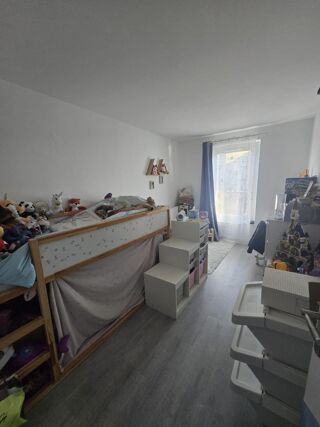  Appartement � vendre 4 pi�ces 87 m�