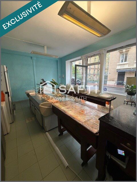   RESTAURANT LEVALLOIS SURFACE 50 M2 AVEC EXTRACTION DE 300 UNE CAVE DE 40 M2 UN LOGEMENT DE 38 M2 LOYER 1960€HT 