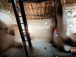  Parking / Garage à vendre 83 m²