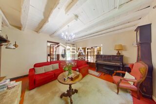  Maison  vendre 10 pices 230 m