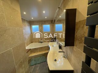  Maison � vendre 7 pi�ces 185 m�