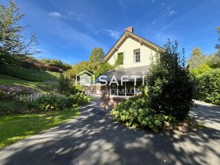  Maison à vendre 10 pièces 255 m²