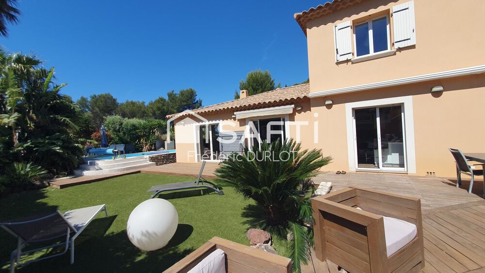 Vente Maison Sur les hauteurs de Carqueiranne, au calme, vue mer. Carqueiranne