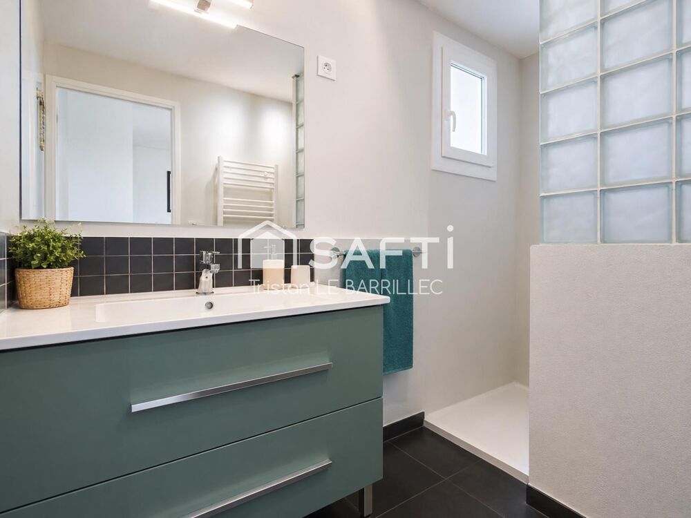 Vente Appartement Appartement rénové avec balcon-terrasse Nimes