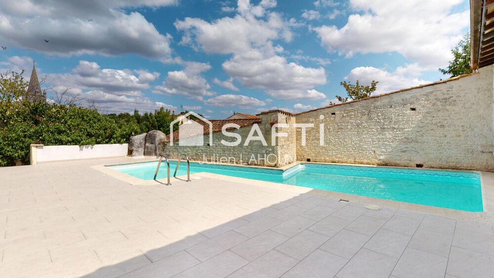 Vente Maison Charentaise avec piscine, terrain constructible et studio indépendant Gensac-la-pallue