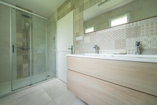  Maison � vendre 6 pi�ces 219 m�