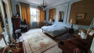  Maison à vendre 10 pièces 270 m²