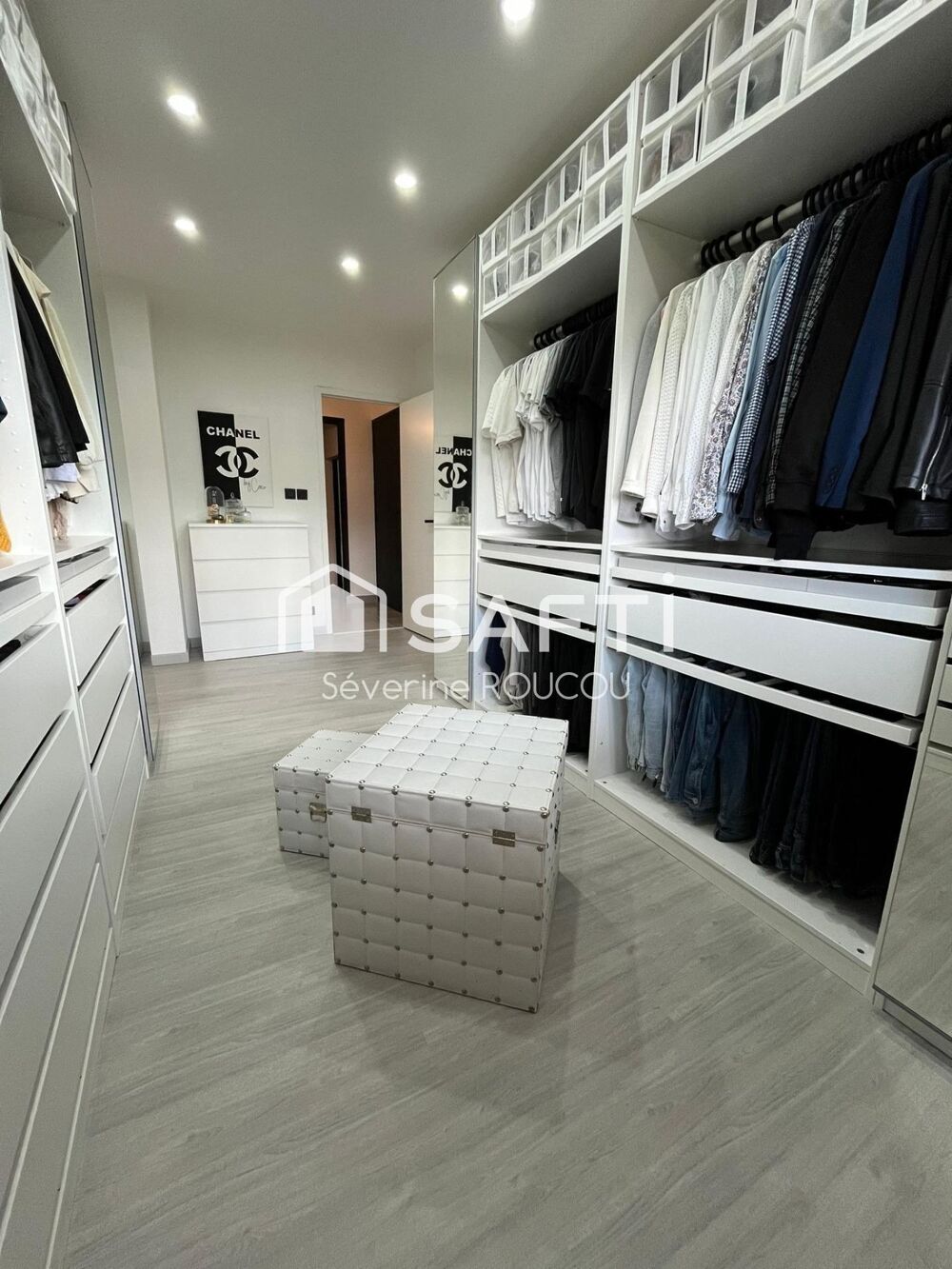 � vendre  Maison Valserh�ne (01200)