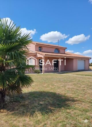Vente Maison Joli pavillon climatisé avec 3 chambres et piscine couverte Champigny en rochereau