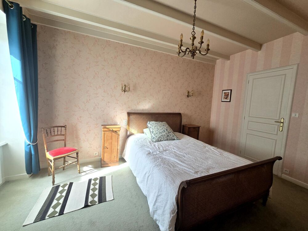 Vente Maison MAISON 144 m² – 7 PIÈCES – TERRAIN 530 m² – CRÉHEN Crehen