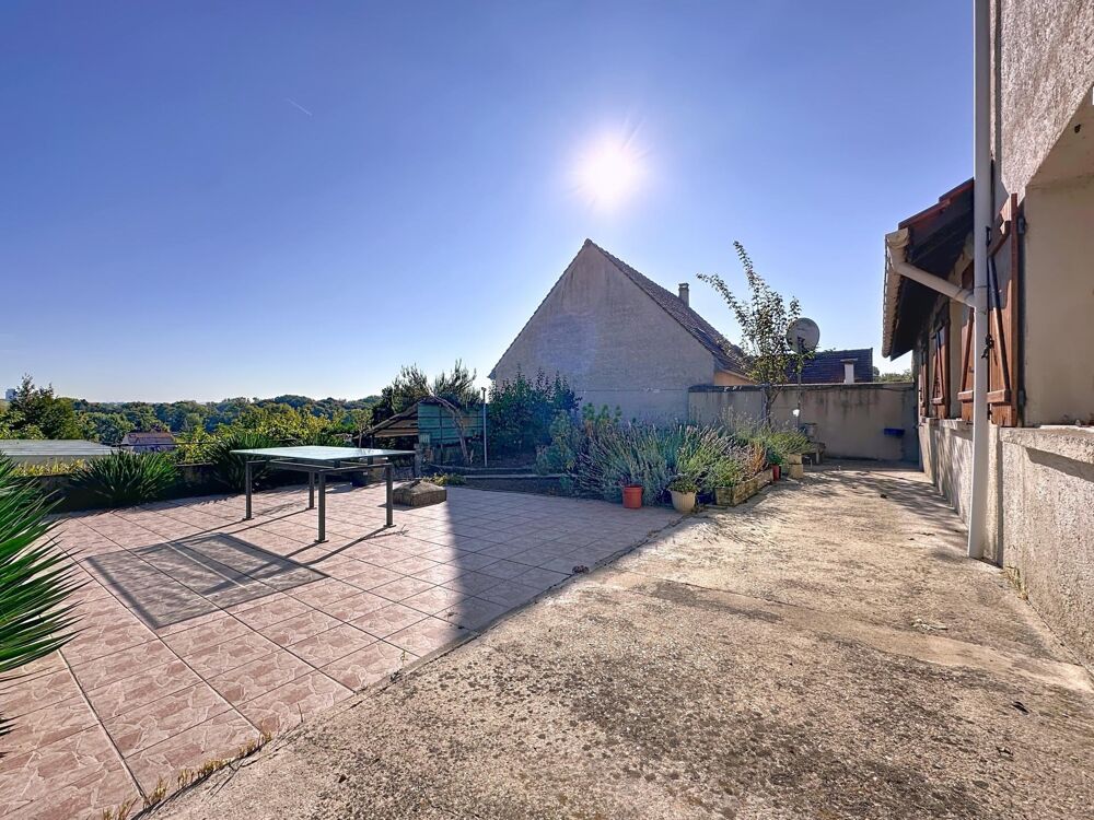 Vente Maison Maison familiale à fort potentiel Jouy-le-moutier