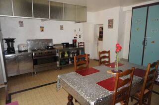  Maison à vendre 10 pièces 354 m²