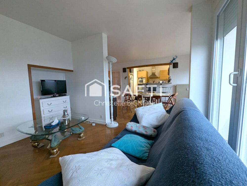 INVESTISSEUR - Appartement de 82 m² avec balcons