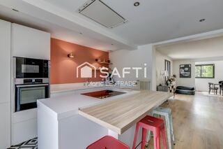  Maison à louer 5 pièces 149 m²