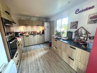  Maison � vendre 10 pi�ces 250 m�