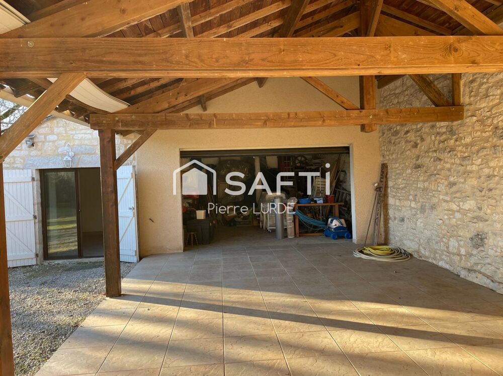 Maison en pierres rénovée avec piscine