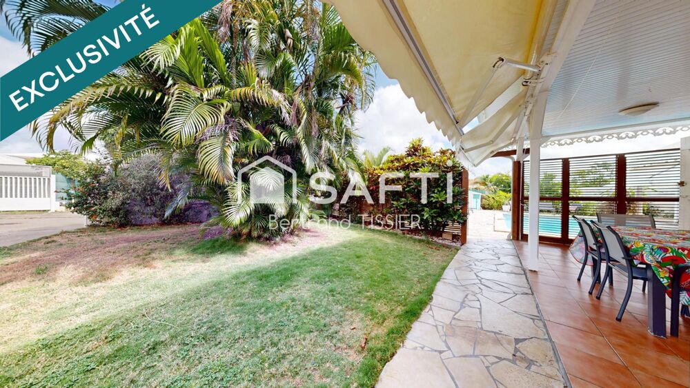 Vente Maison 2 Villas F4 avec piscines à Sainte-Anne Sainte-anne