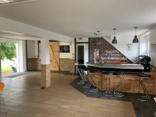  Maison � vendre 15 + pi�ces 410 m�