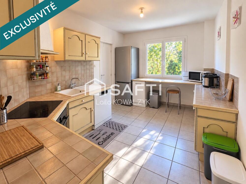 À VENDRE  VILLEFONTAINE  Maison familiale 110 m²  4 chambres  Sous-sol 50 m²  Garage  Jardin