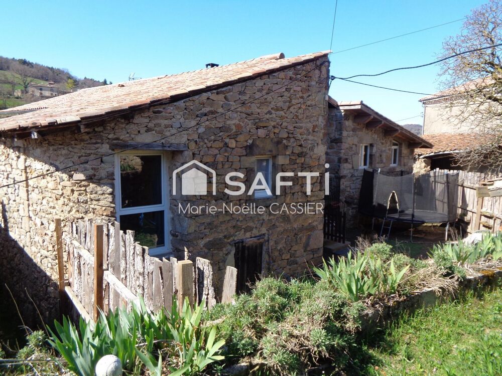 Vente Maison Authentique maison ardéchoise en pierre avec dépendances, au calme dans un petit hameau Alboussière