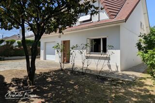  Maison à vendre 5 pièces 192 m² Villecresnes