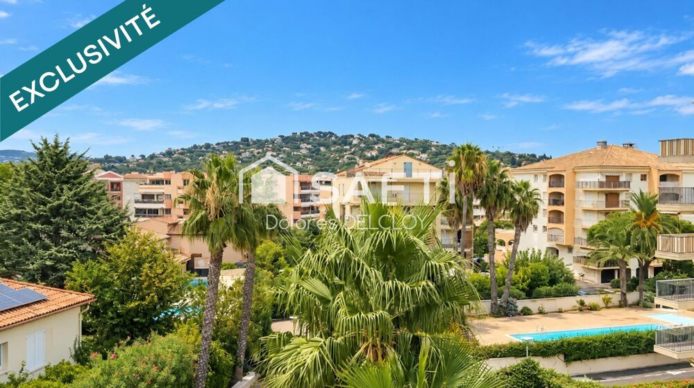 Vente Appartement commerces et plage à pied résidence avec piscine Sainte-maxime