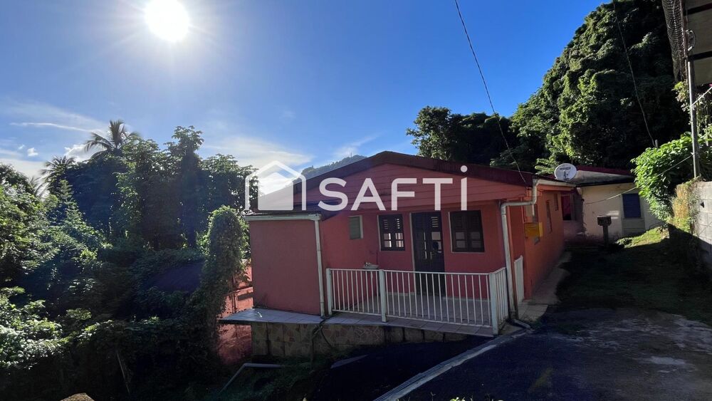 Vente Maison Maison T3 dans le bourg de Fond Saint Denis Fonds-saint-denis