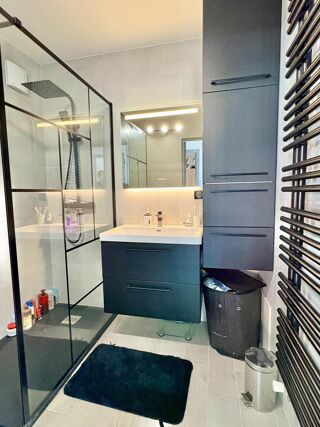 Appartement � vendre 4 pi�ces 81 m�