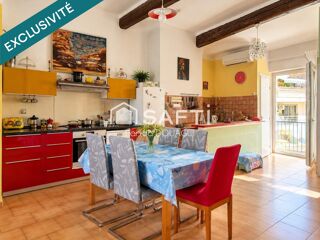 Vente Appartement Grand T2 - 3ème et Dernier étage sans ascenseur - 50m du Vieux Port - Balcon Marseille 1