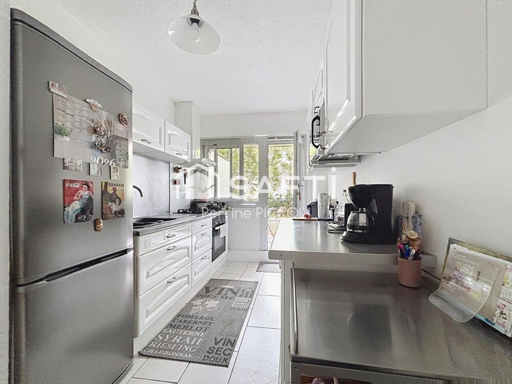 Vente Appartement Coup de coeur - T3 rénové au calme- potentiel T4- Balcon Bordeaux