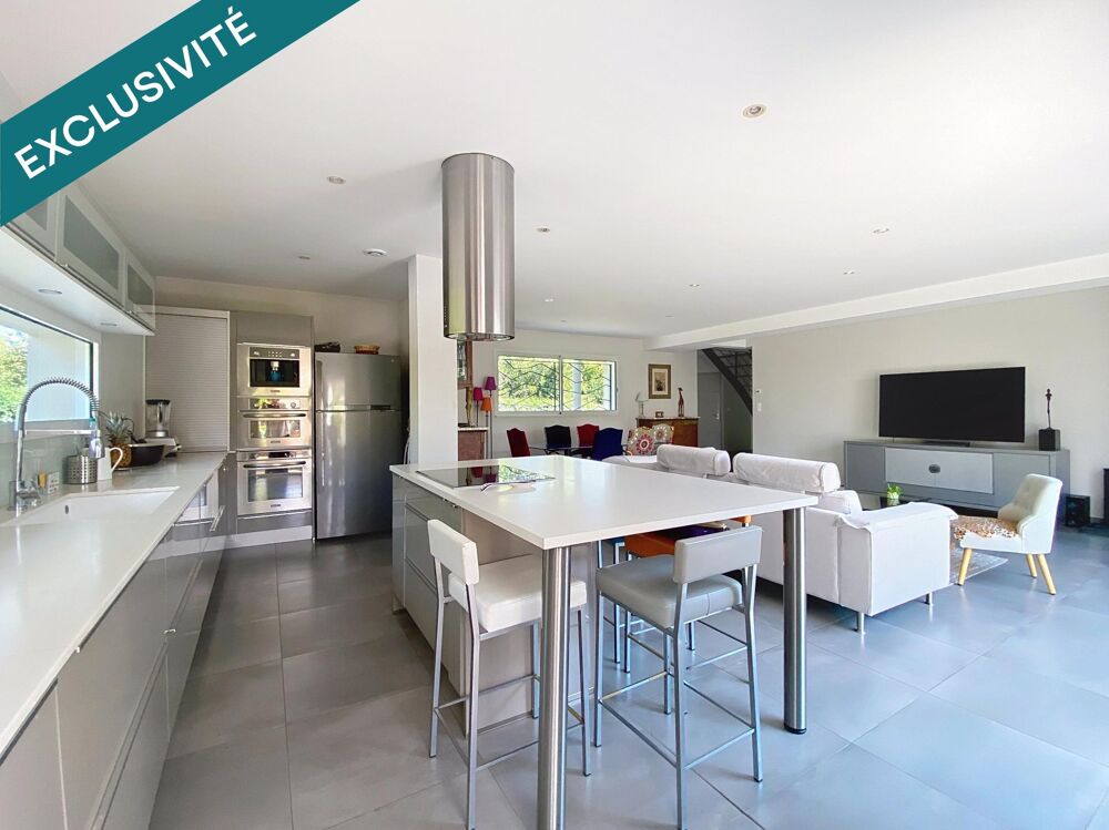 Vente Maison Belle contemporaine, 5 chambres et dépendance. Le haillan