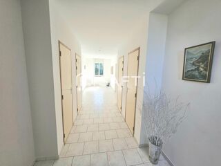  Immeuble à vendre 425 m² Montreal