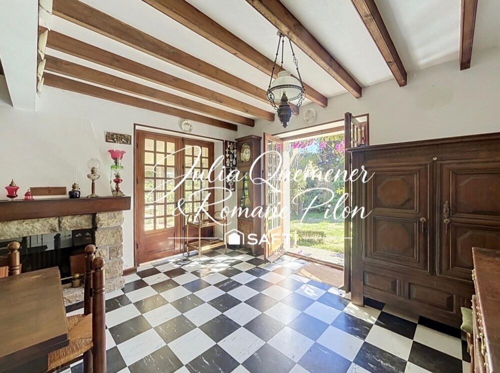 PLOUGONVELIN  LE TREZ-HIR  Maison de charme  5 chambres  Plages à pied