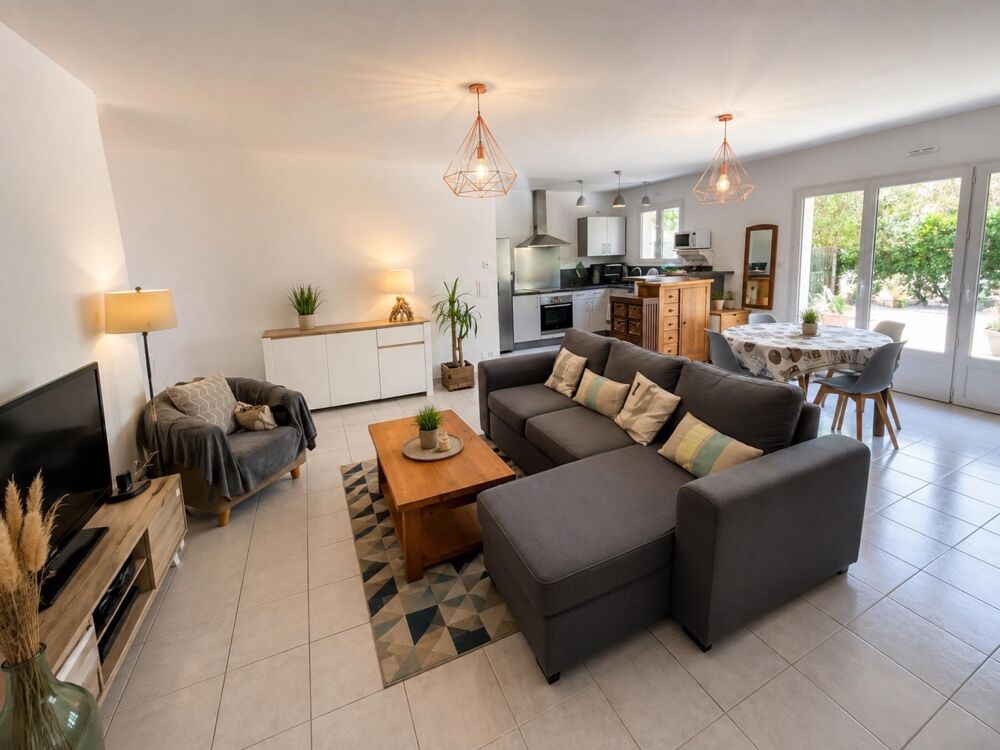 Vente Maison Maison Familiale Trois chambres . Sainte-soulle