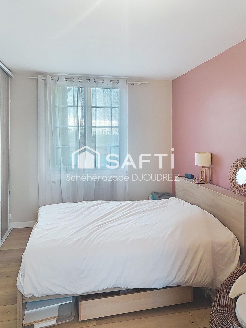 Vente Maison MAISON DE 110M² - 4 CHAMBRES - GARAGE - DEPENDANCE - TERRAIN CLOS Saint-fulgent