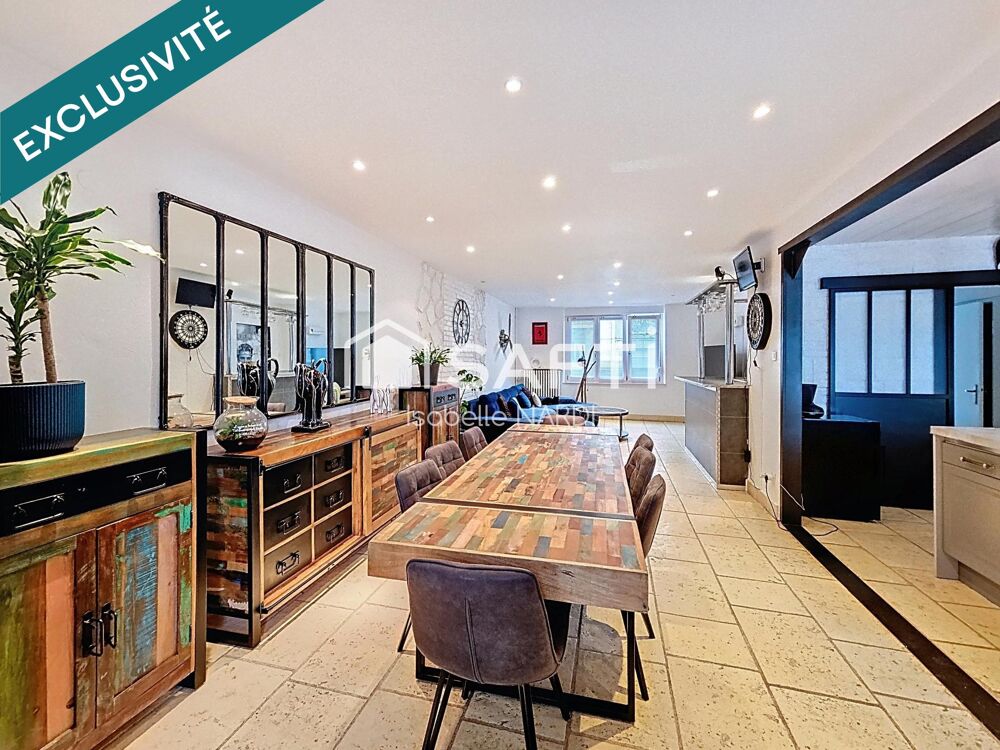 Maison individuelle rénovée avec piscine, coup de coeur assuré !