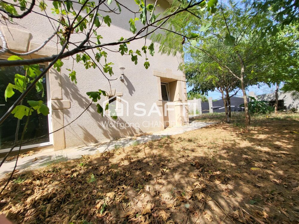 Ensemble immobilier composé d'une maison familliale de 200M² environ et d'une maison de 100M² hors d'eau hors d'air.
