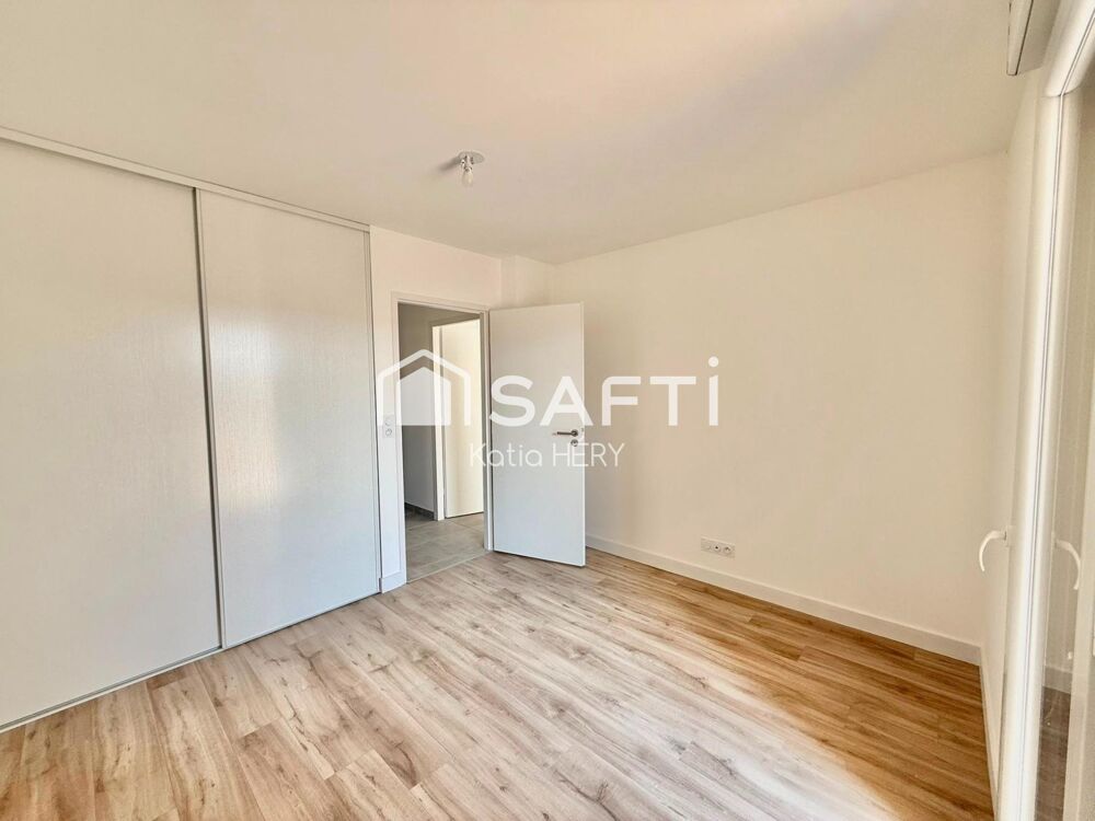 APPARTEMENT AVEC BALCON, CAVE, 2 PARKINGS