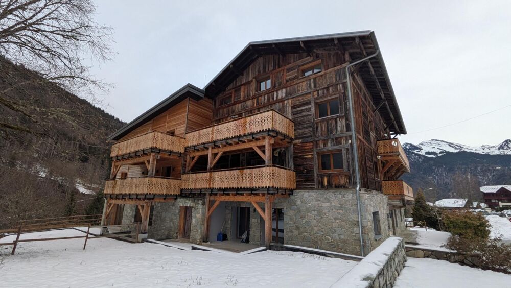 2 pièces au confort moderne avec grande terrasse vue avec sur les montagnes